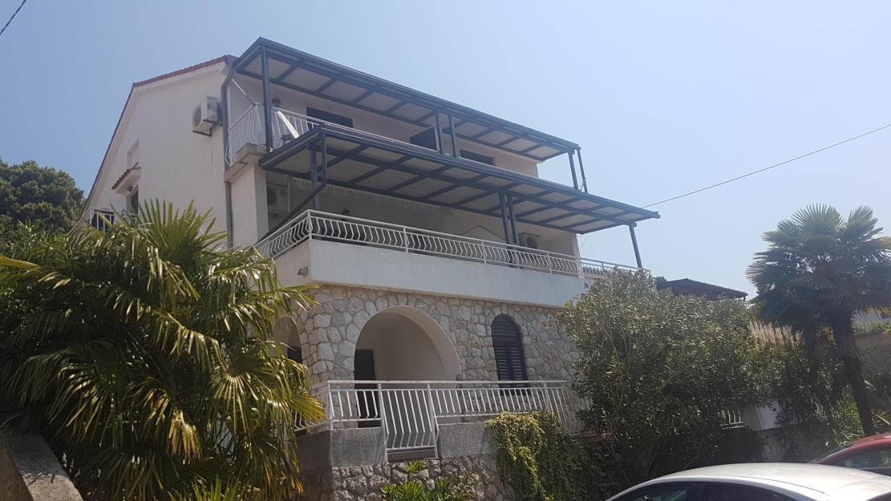 Apartment Rb Omišalj Eksteriør bilde