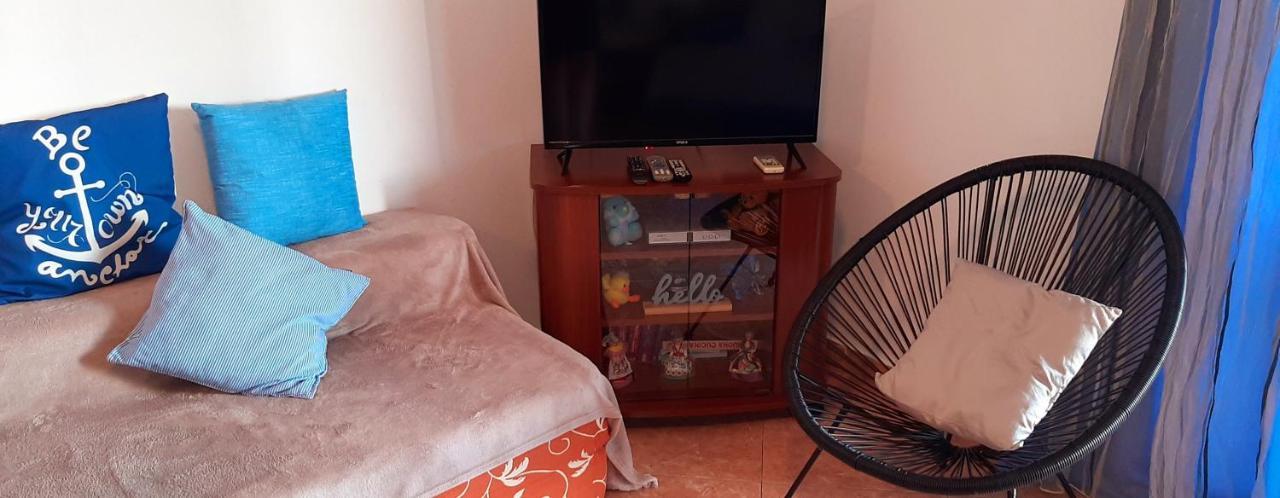 Apartment Rb Omišalj Eksteriør bilde