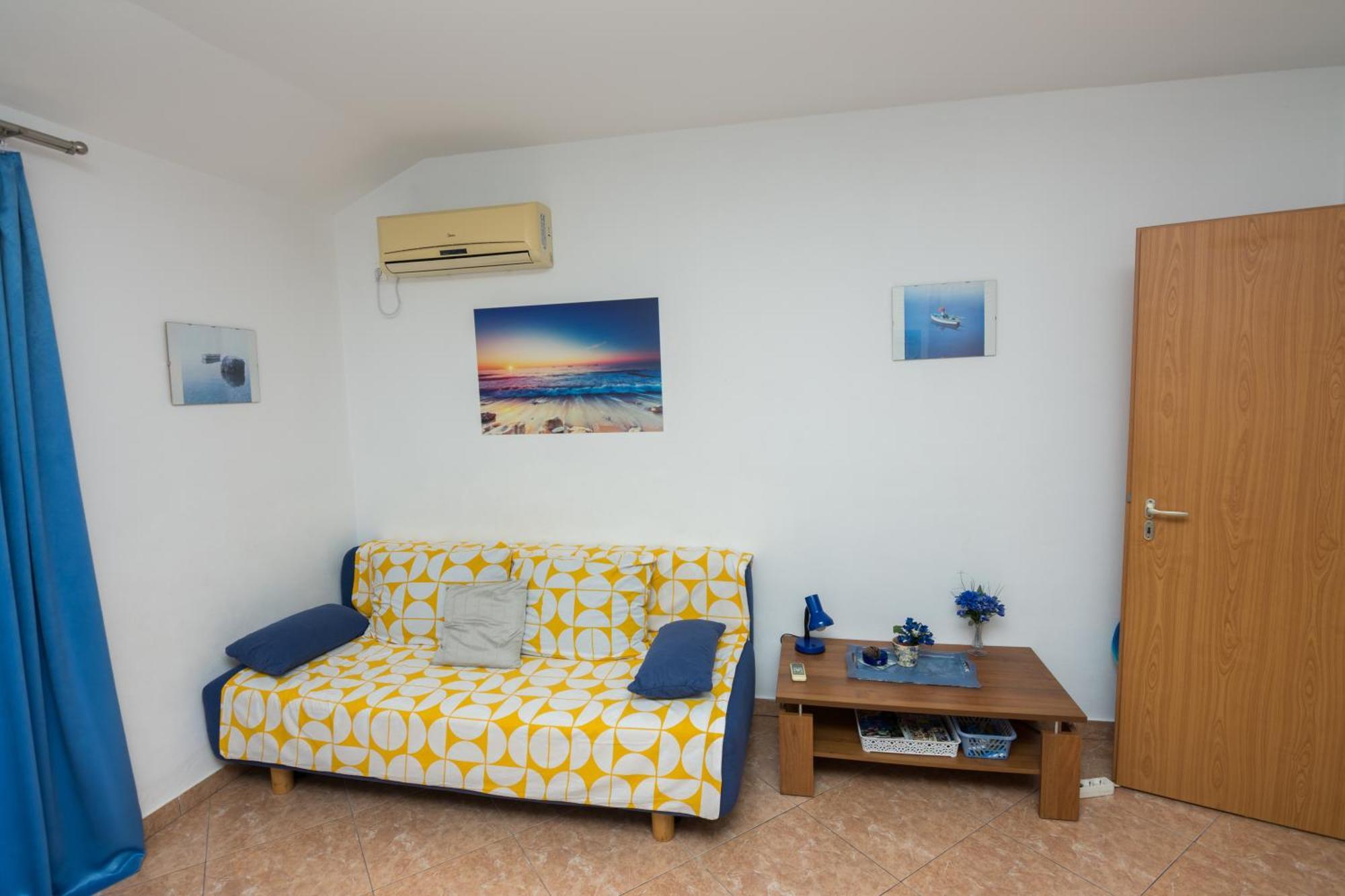 Apartment Rb Omišalj Eksteriør bilde