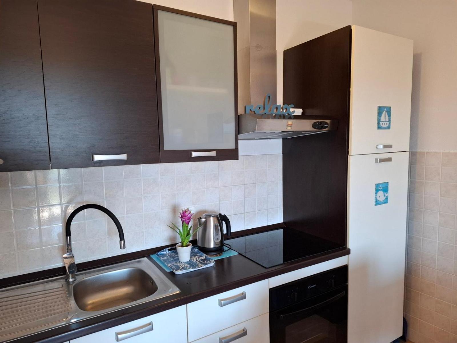 Apartment Rb Omišalj Eksteriør bilde